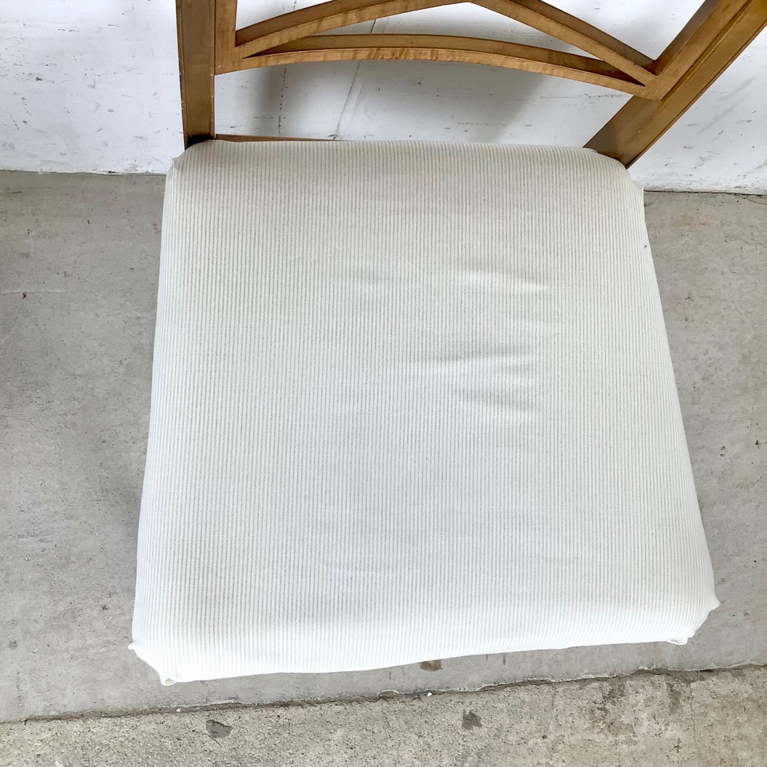 Vintage Neoclassical Style X-Back Side Chair - image-16