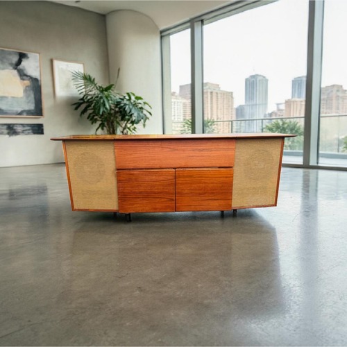 Used Vintage/Antique 1966 Admiral Media Storage for sale on AptDeco