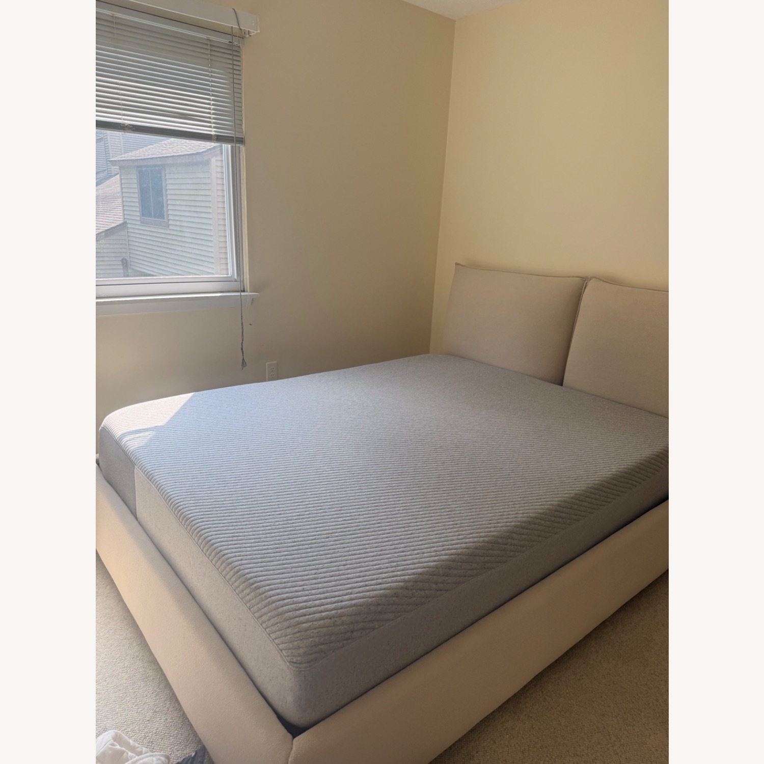 Raymour & Flanigan Natural Queen Bed - image-2