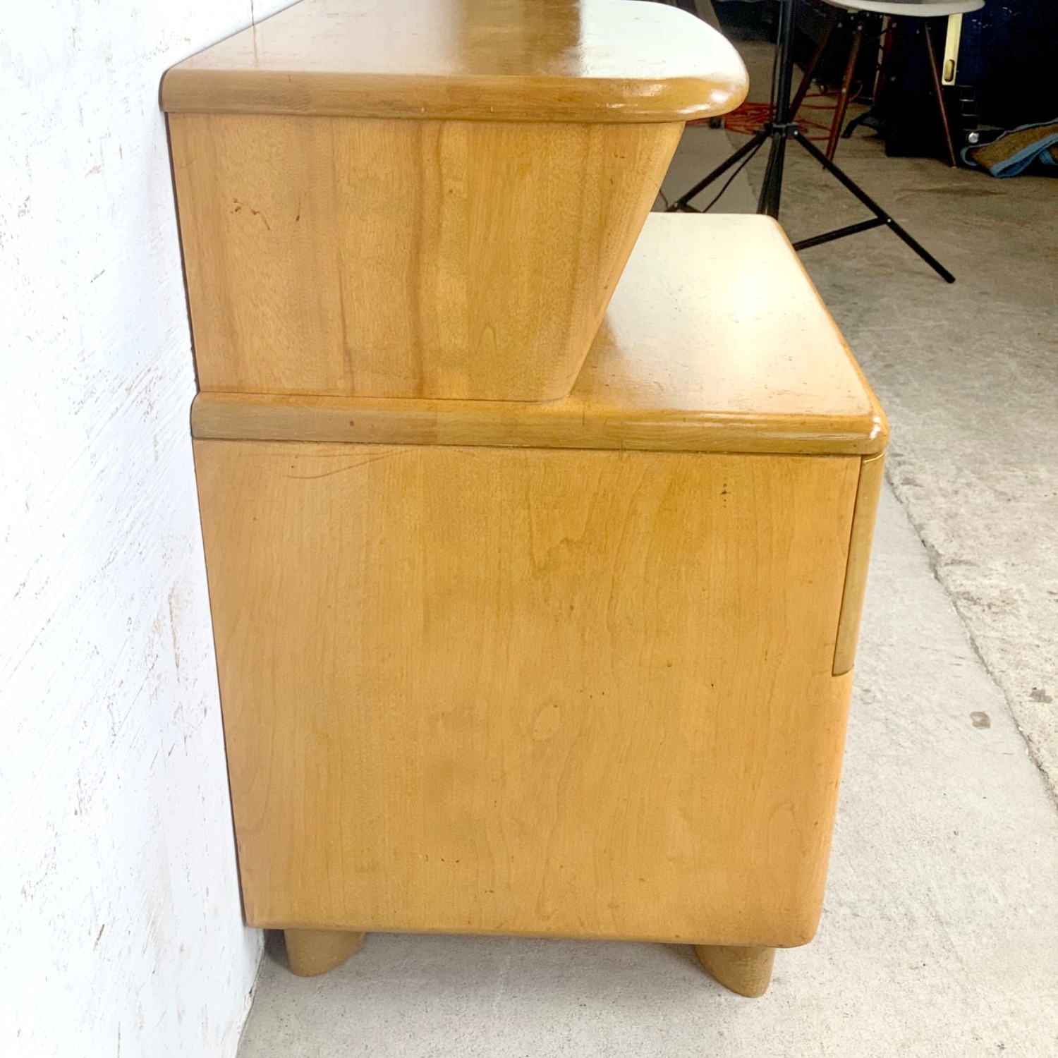 Vintage Heywood-Wakefield Wheat Nightstand - image-8