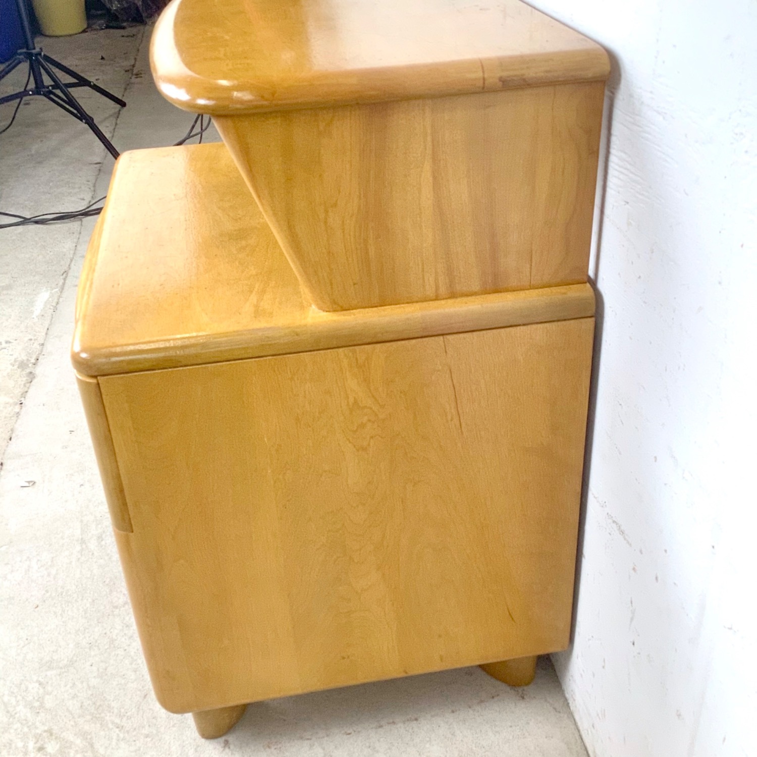Vintage Heywood-Wakefield Wheat Nightstand - image-7