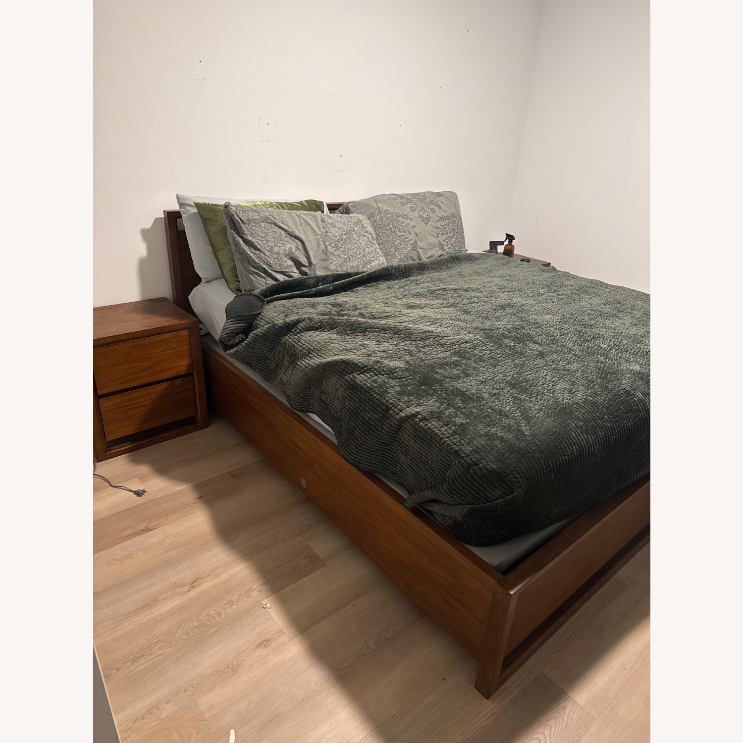 Anversa King Size Bed - image-2