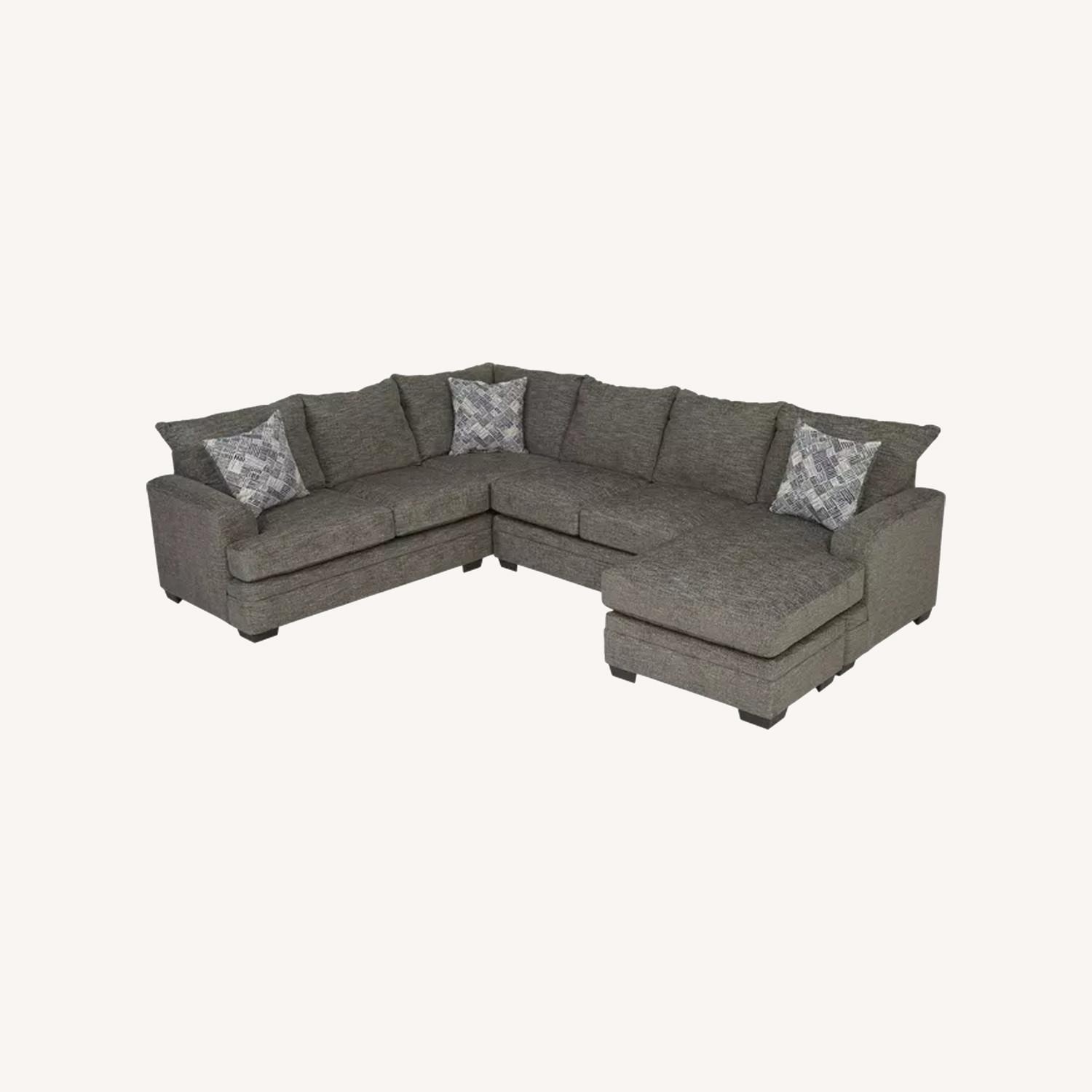 Rooms To Go Dark Gray Fabric 3+ Piece Sectional - image-9