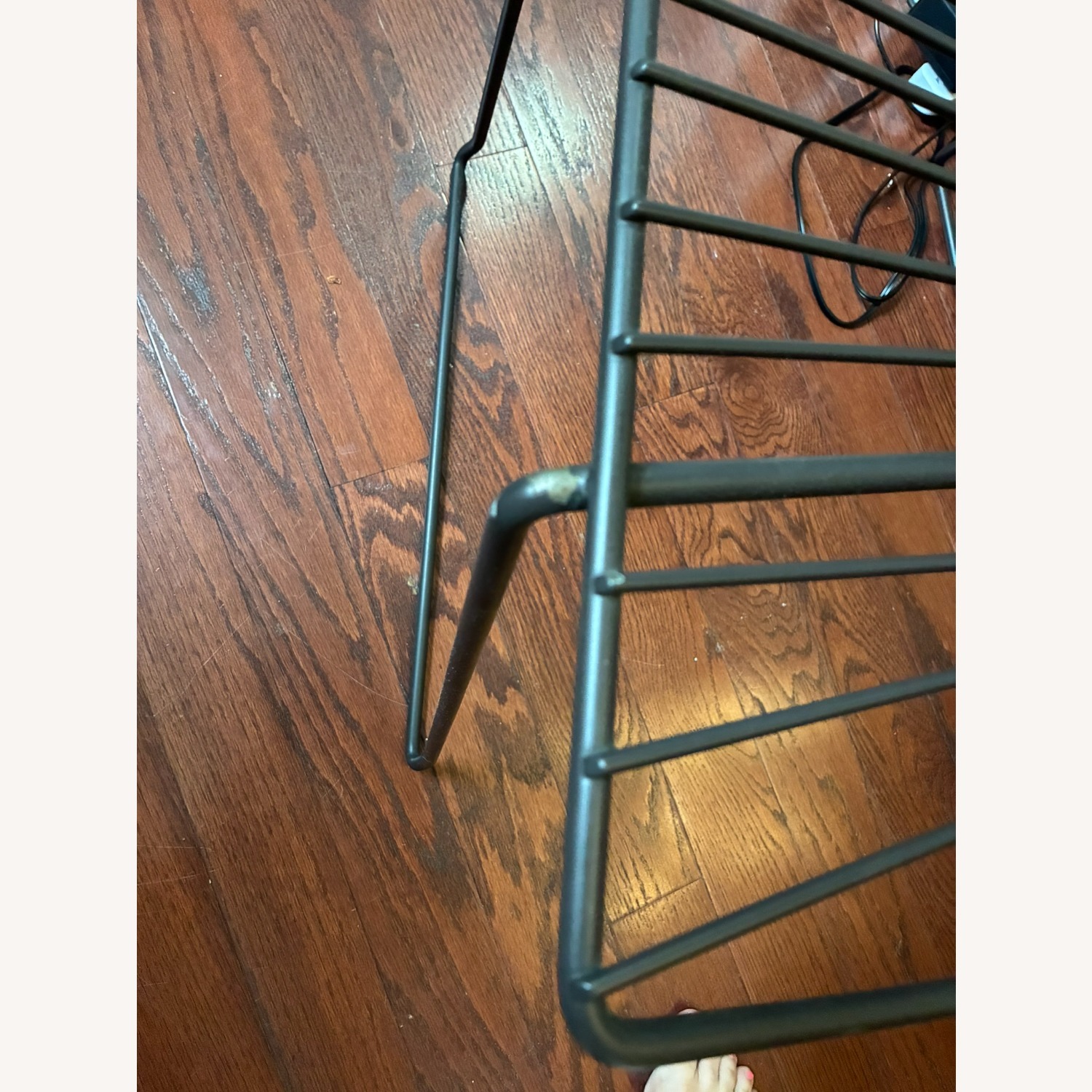 Arper Leaf Black/Brown Metal Accent Chairs - image-5