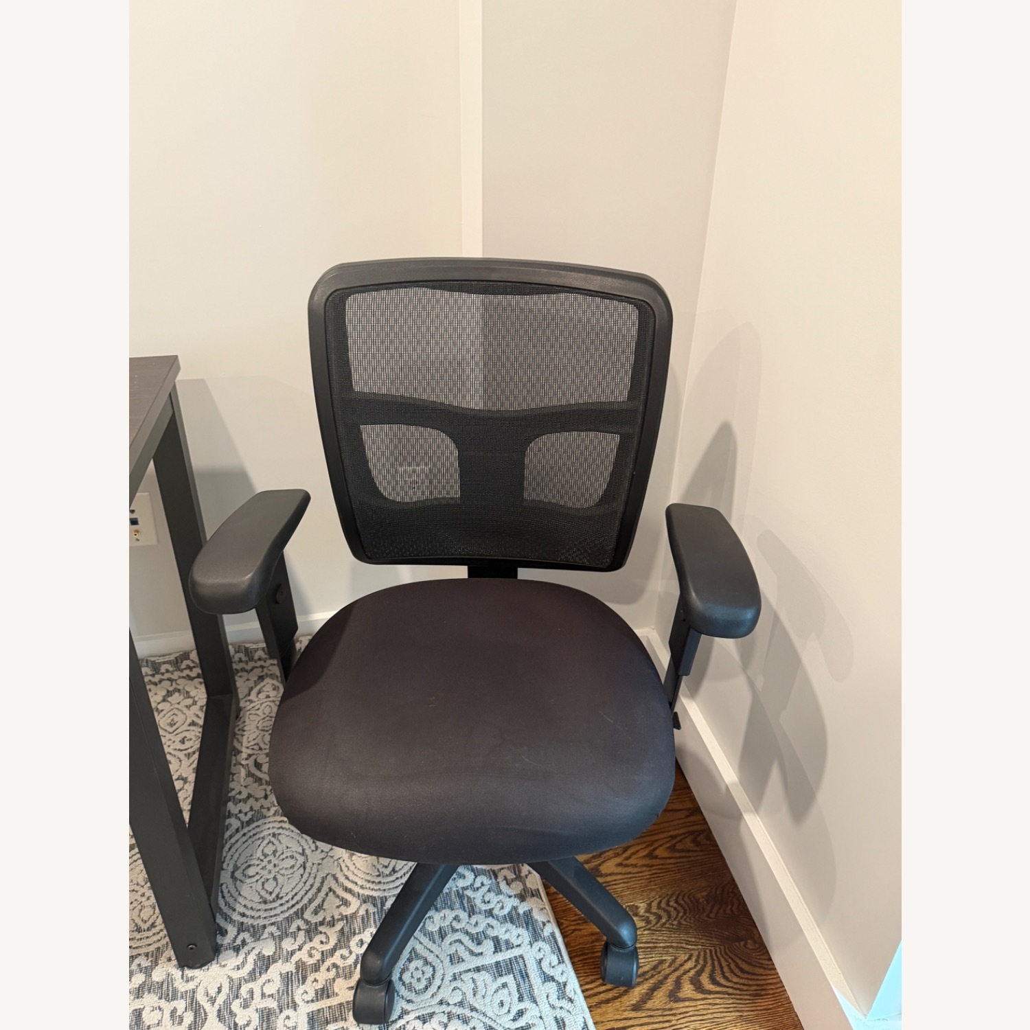 Black Office Chair - image-1