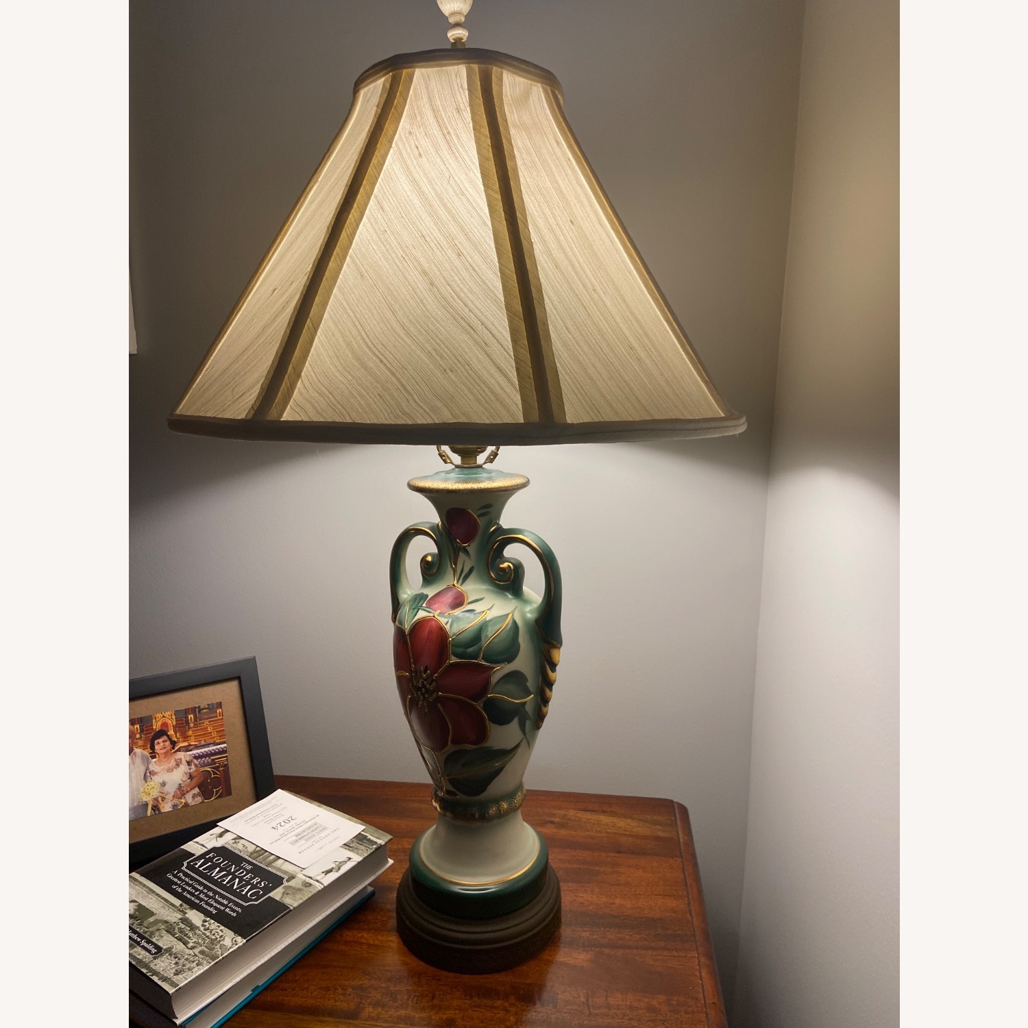 Vintage/Antique Finds Green Table Lamp - image-1