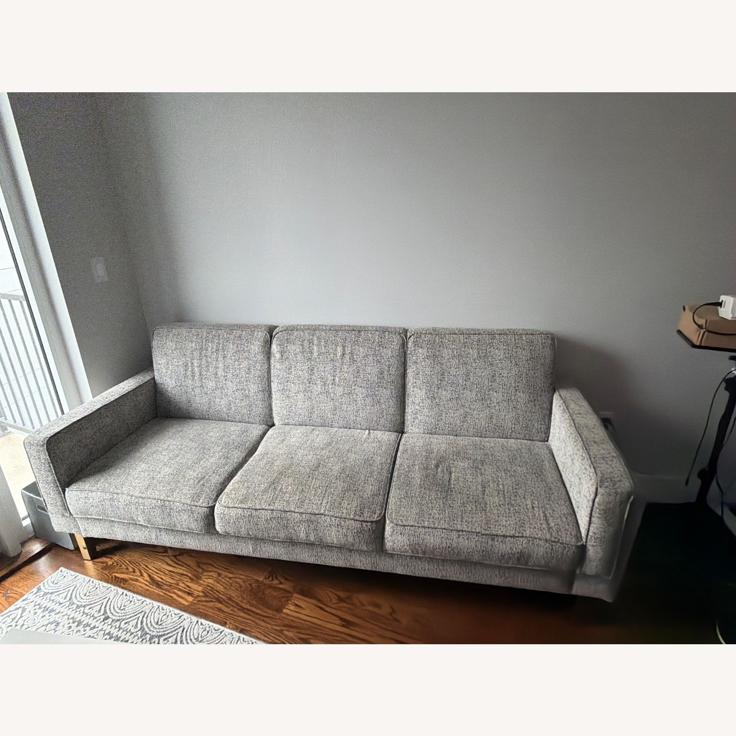 Light Gray 3+ Seater Sofa - image-3