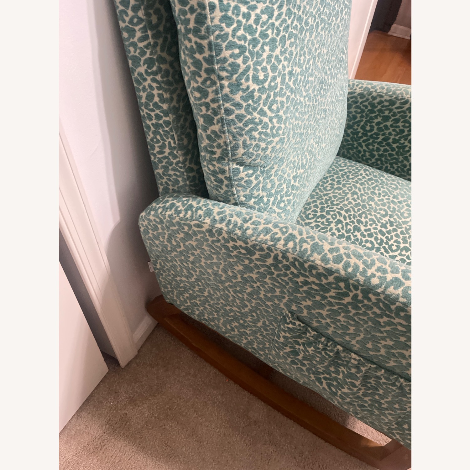 Bed Bath & Beyond Comfortable Rocking Chair - image-2