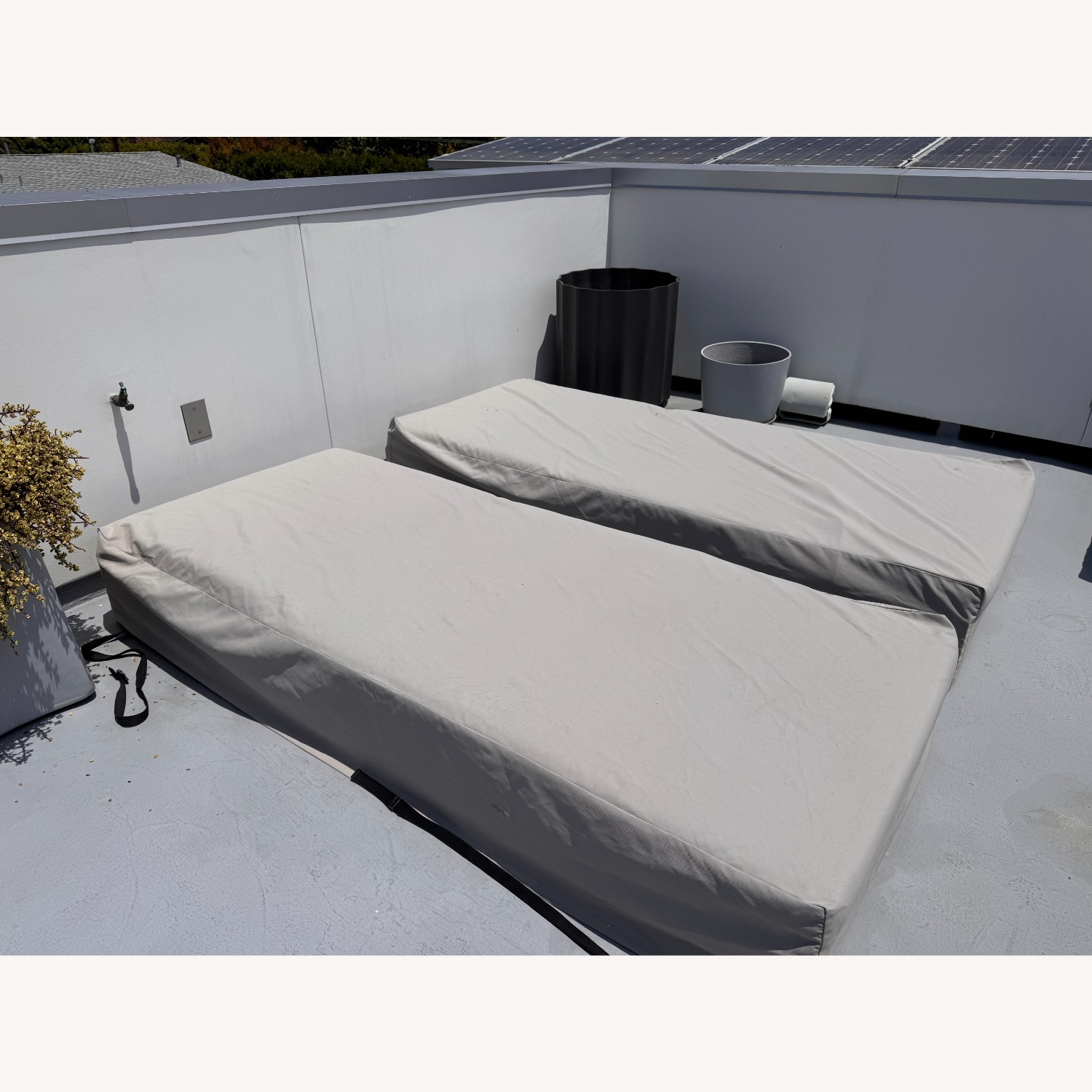 Restoration Hardware Aviara Patio Set - image-5