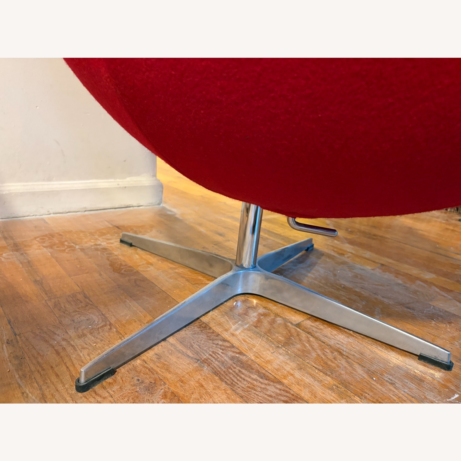 Kardiel Egg Chair - image-2