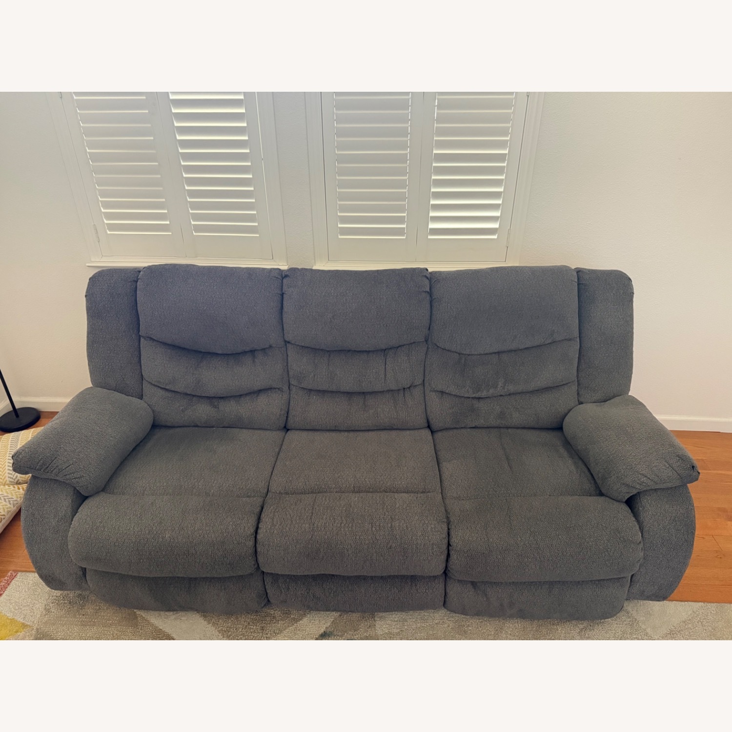 Ashley Furniture Fabric 3+ Seater Sofa - image-1