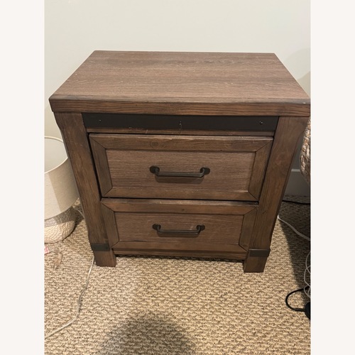 Used Raymour & Flanigan Clifland Set of Nightstands for sale on AptDeco