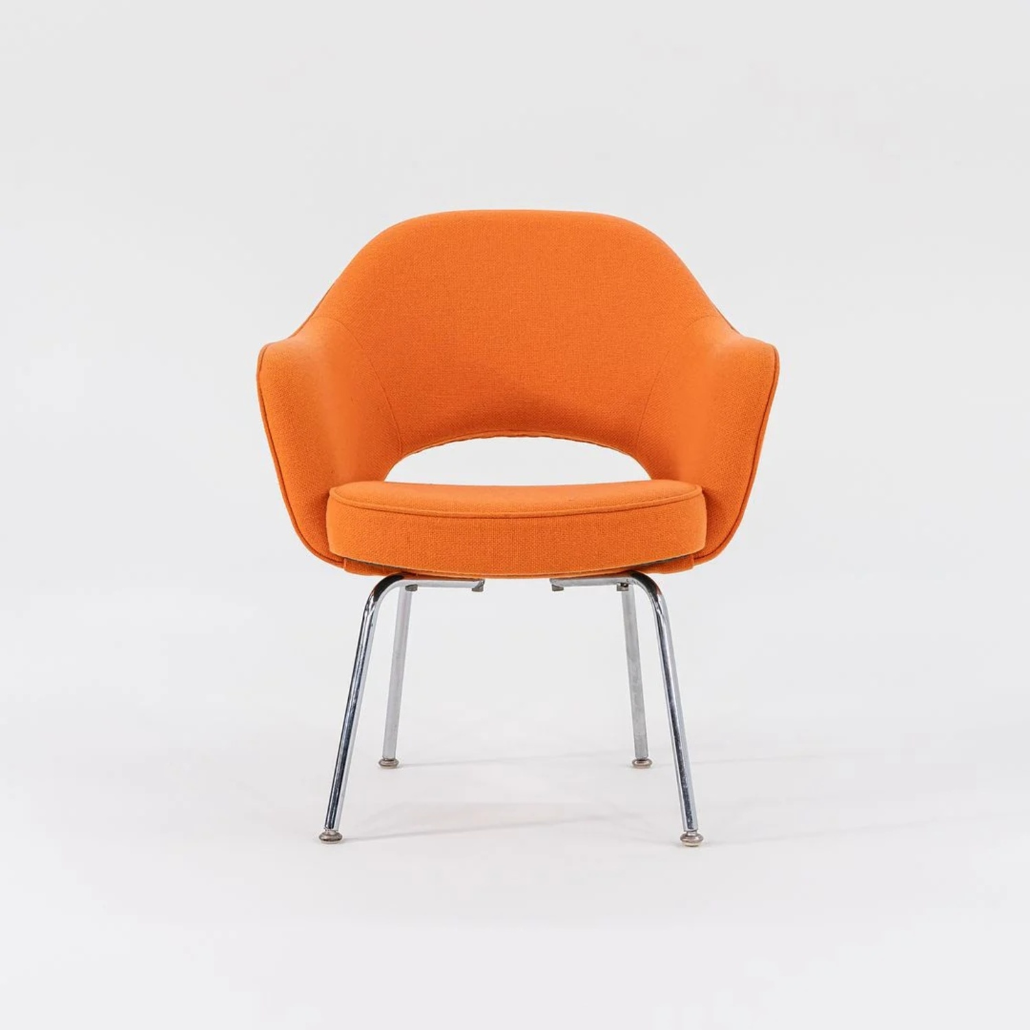 4 Orange Knoll Saarinen Executive Armchairs - image-5