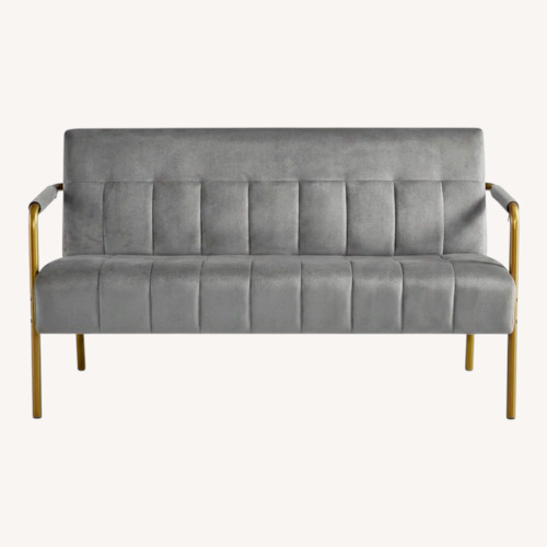 Used Target Yaheetech Sofa for sale on AptDeco