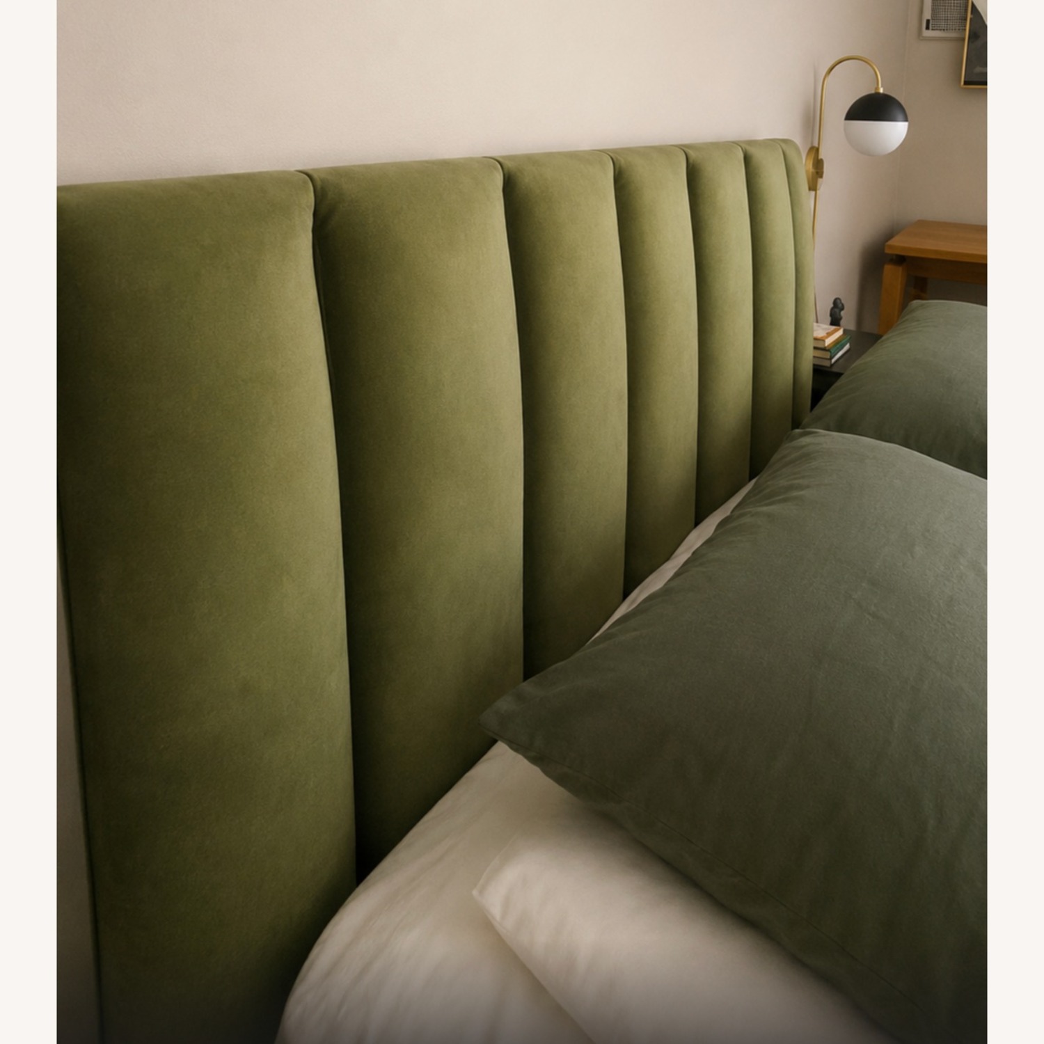 Interior Define Lowen Green Velvet Queen Bed - image-3