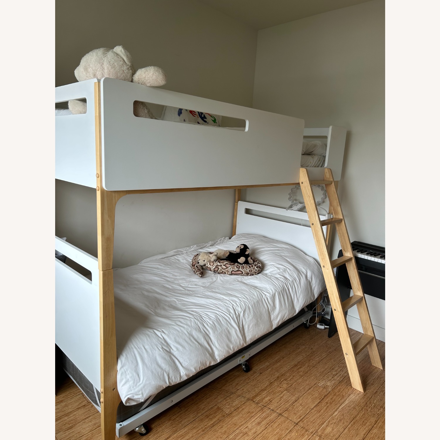 South Shore White Wood Bunk Bed - image-4