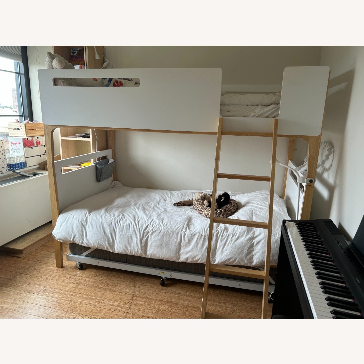 South Shore White Wood Bunk Bed - image-1
