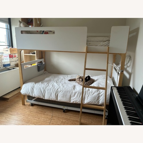 Used South Shore White Wood Bunk Bed for sale on AptDeco