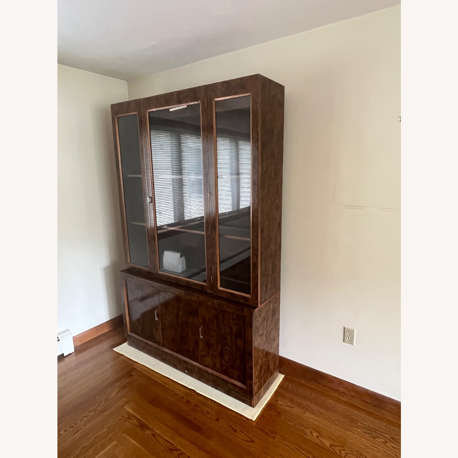 Vintage Burlwood China/Liquor Cabinet - image-5