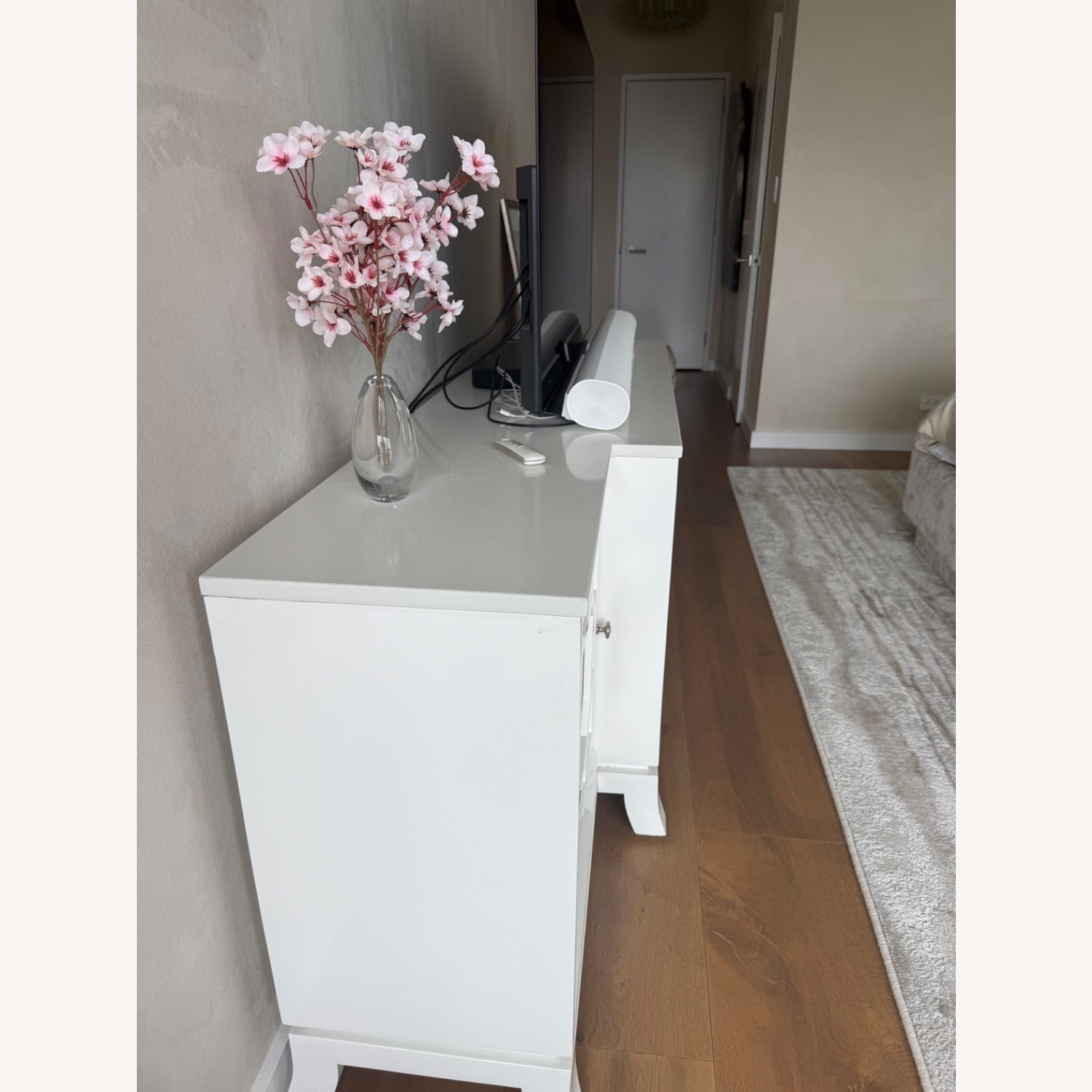 White Lacquer Sideboard - image-6