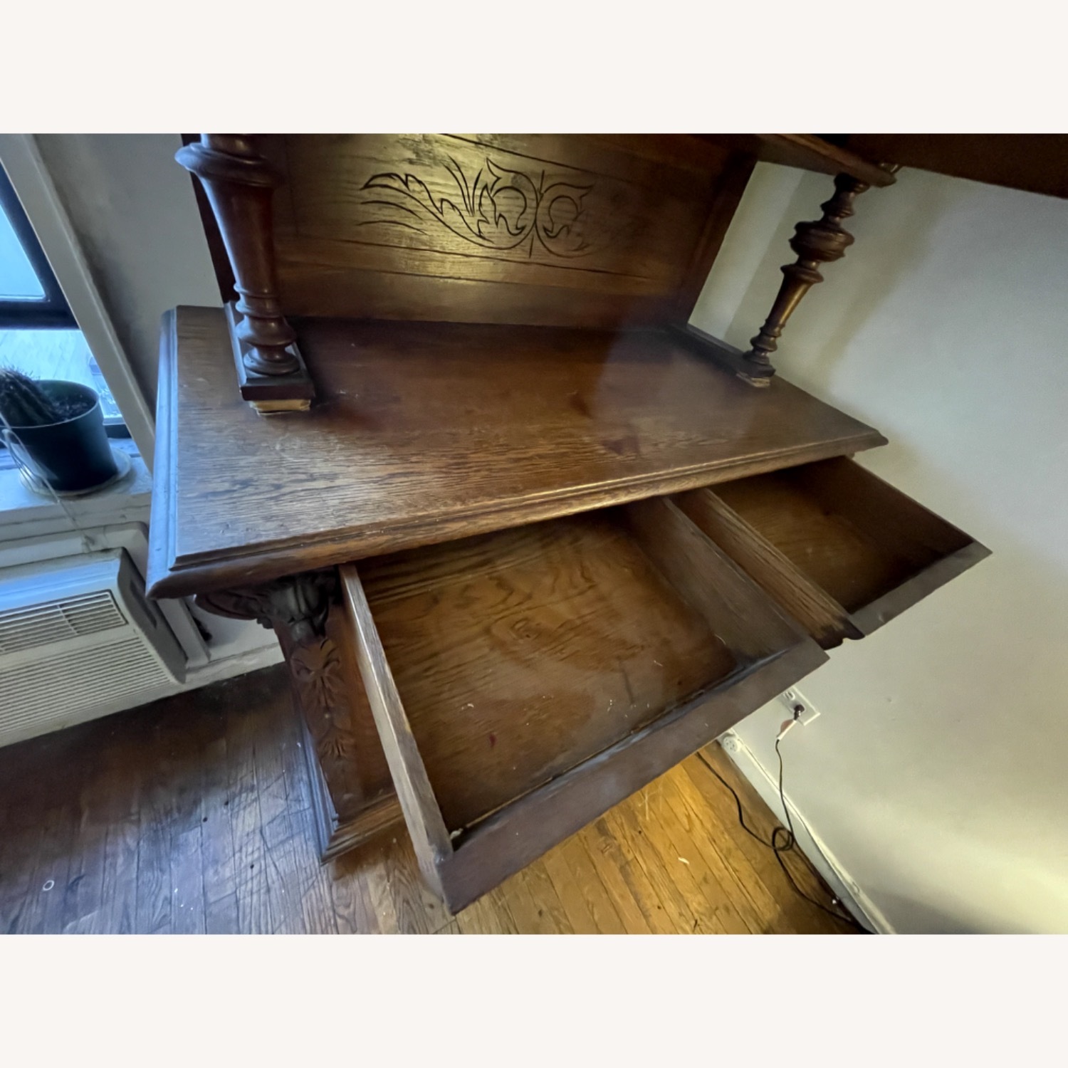 Antique 19th-Century Buffet Hutch - image-8