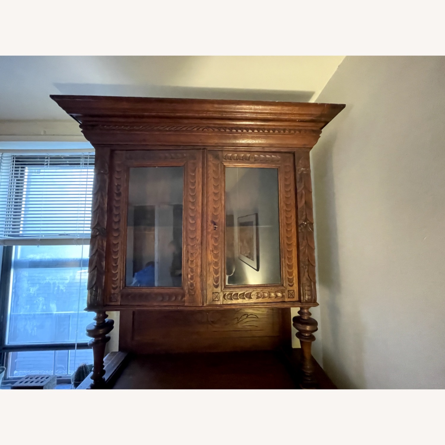Antique 19th-Century Buffet Hutch - image-4