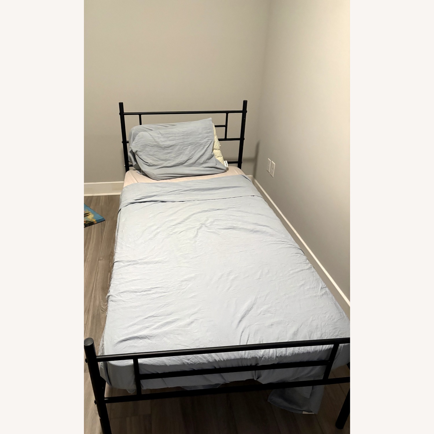 Walmart Black Metal Twin Bed with Headboard - image-1