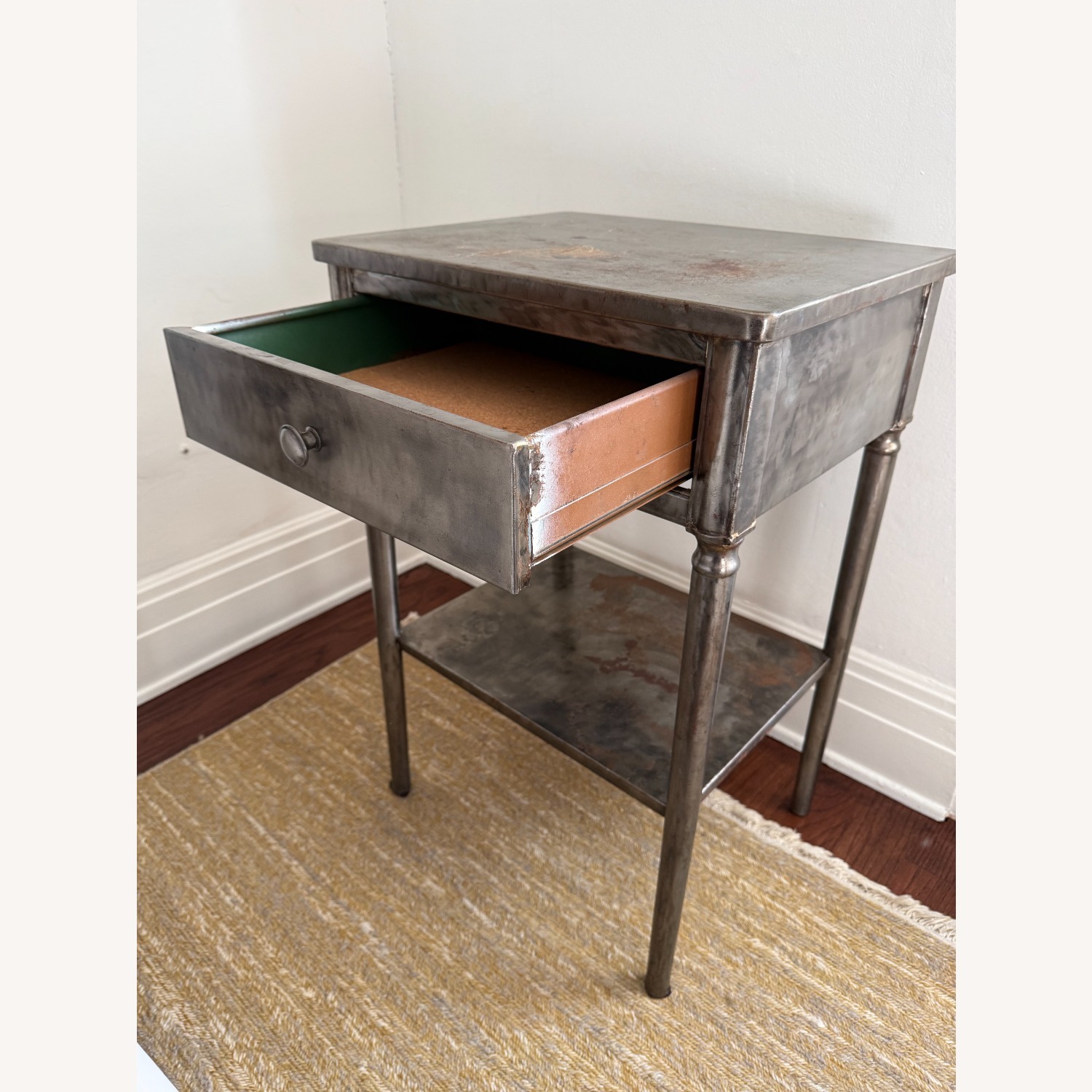 Rare Vintage Doehler Metal Nightstands - image-5