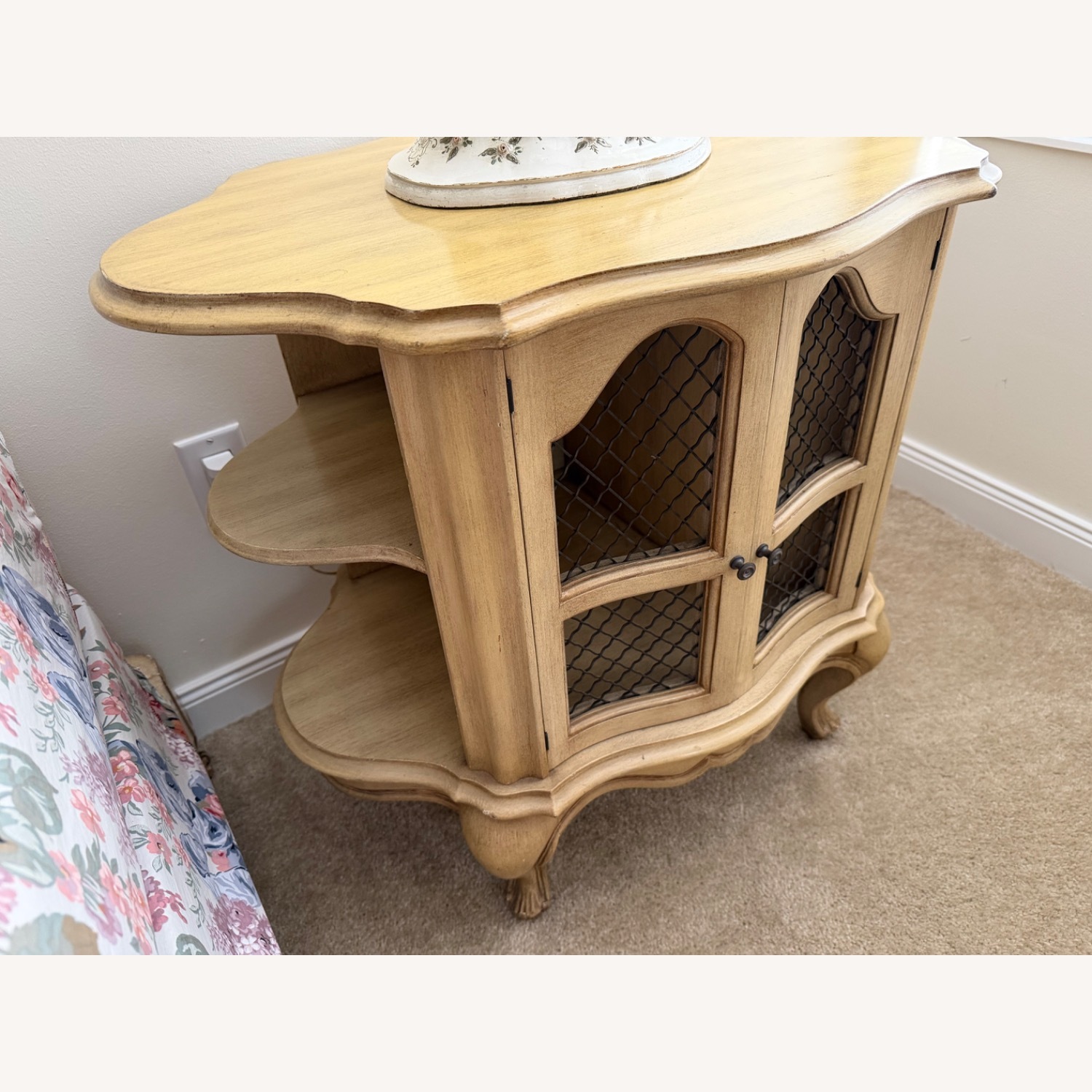 Vintage/Antique White Wood Nightstands 2 - image-2