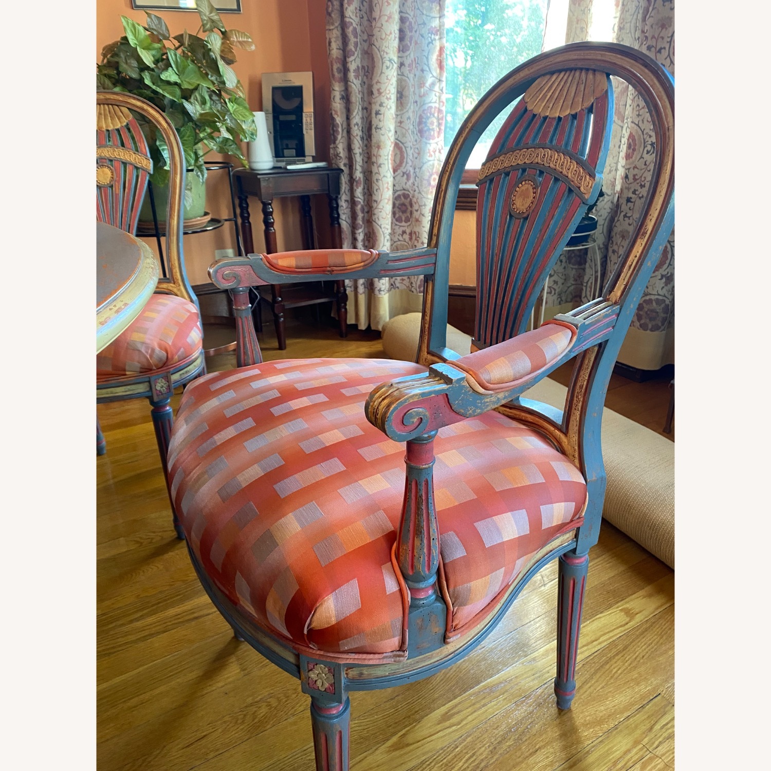 Unique Dining Sets - image-7