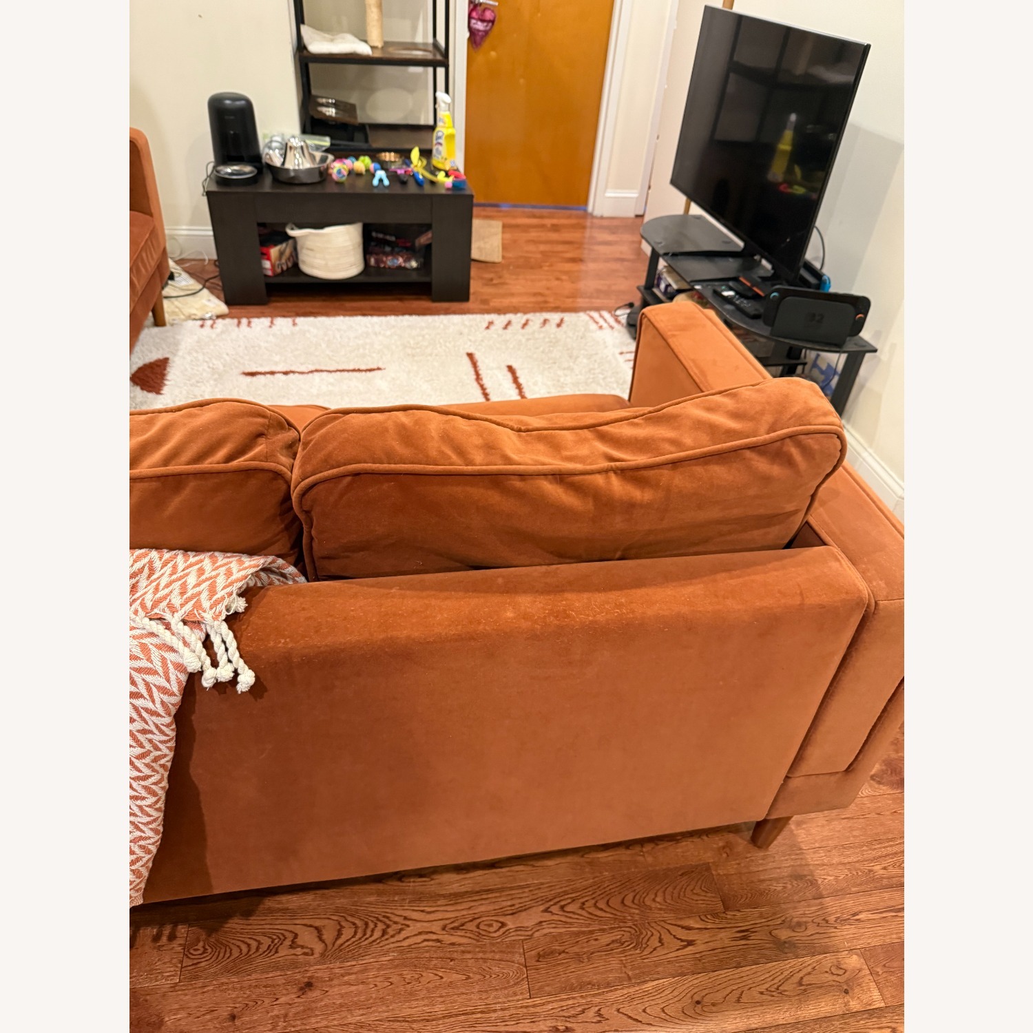 Albany Park Velvet 2 Piece Sectional - image-7