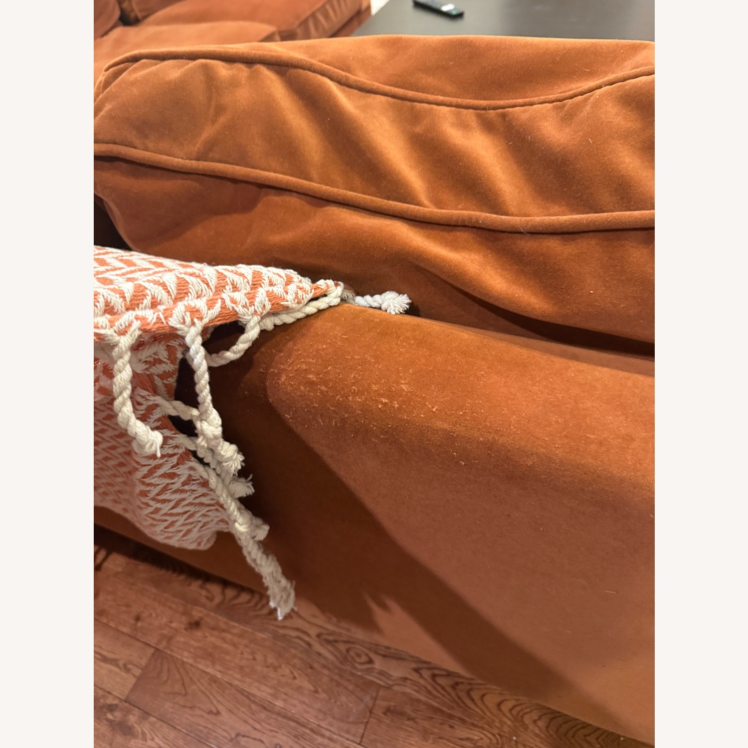 Albany Park Velvet 2 Piece Sectional - image-4