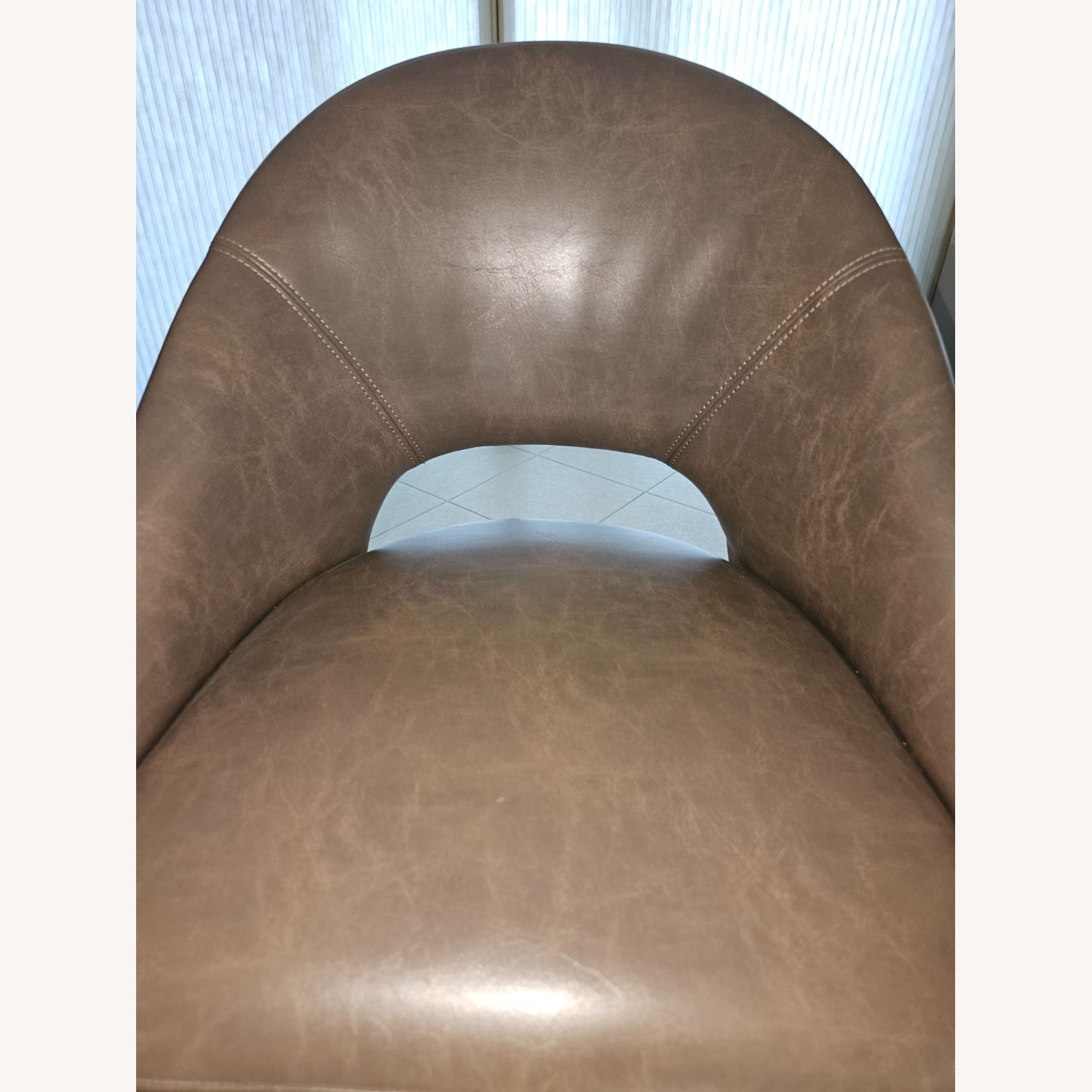 Grandin Road Lusso Swivel Bar Stools 3 - image-4