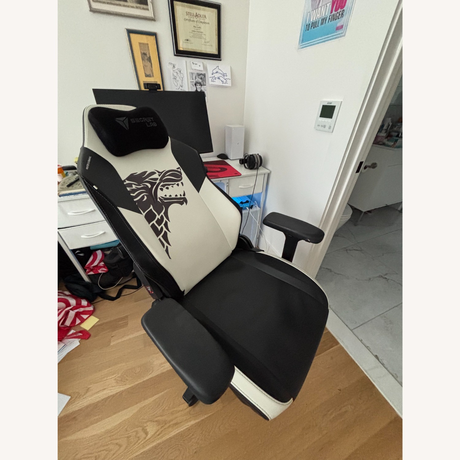 Secret Lab Titan Evo Game of Thrones Chair - image-3