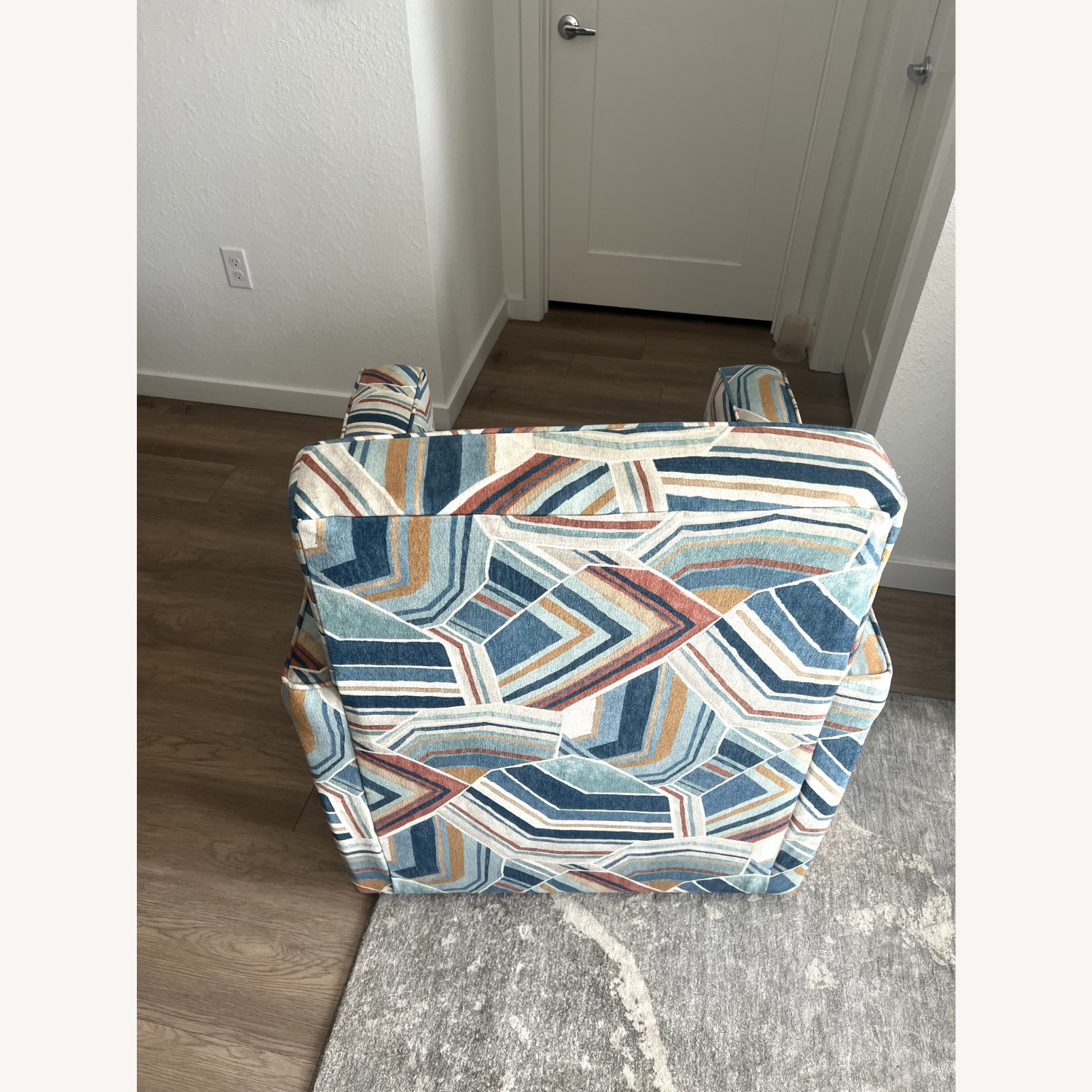 Rooms To Go Lennon Fabric Accent Chair - image-3