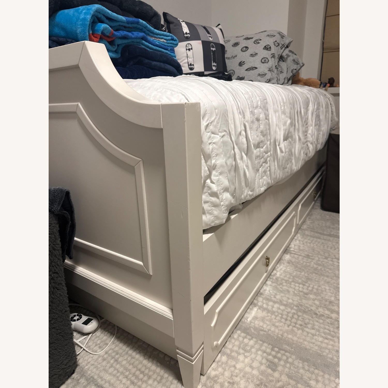 Pottery Barn Teen Ava Regency Twin Daybed with Trundle - image-2