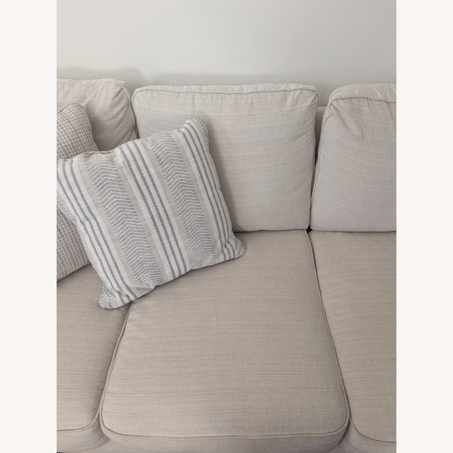 Ashley Furniture White Lerenza 4 piece Sectional with Chaise - image-6