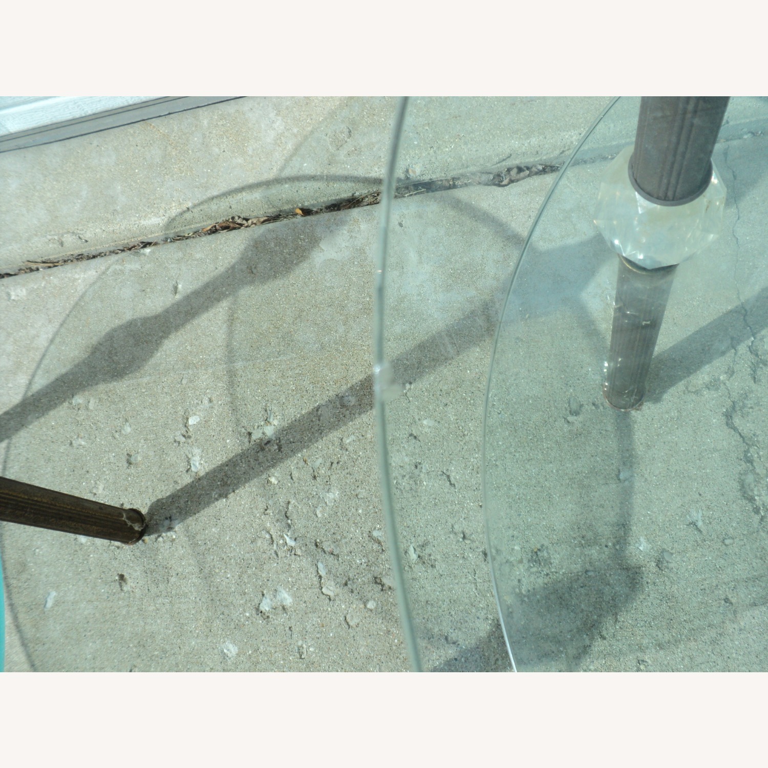 70s Italian 3-Piece Glass Table Set - image-9