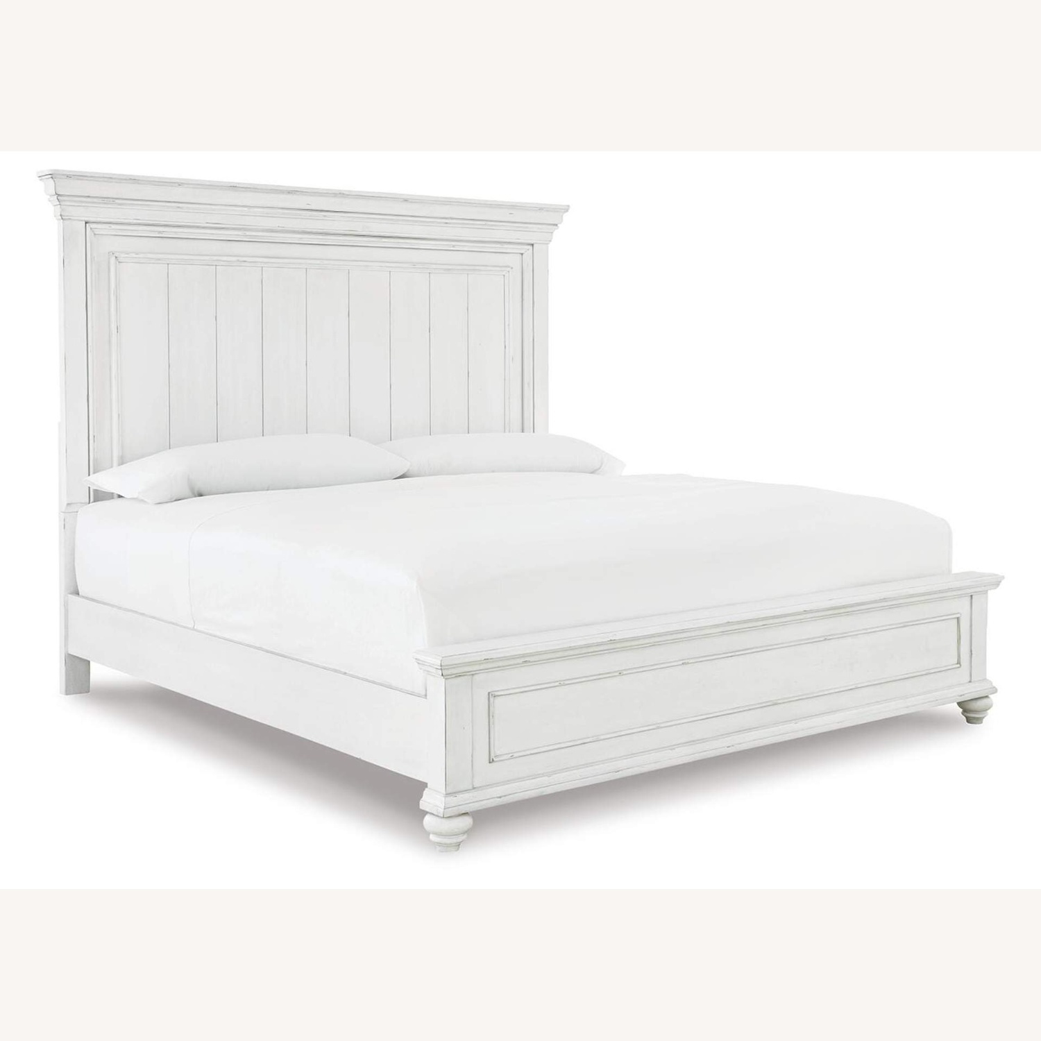 Ashley Furniture Kanwyn White Queen Bed - image-5