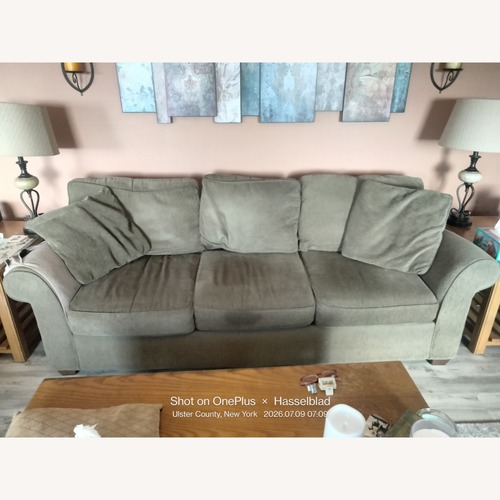 Used Bob's Discount Furniture Green 3+ Seater Sofa for sale on AptDeco