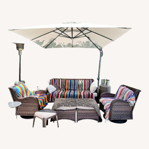 Used Patio Furniture Set 6 Pieces for sale on AptDeco