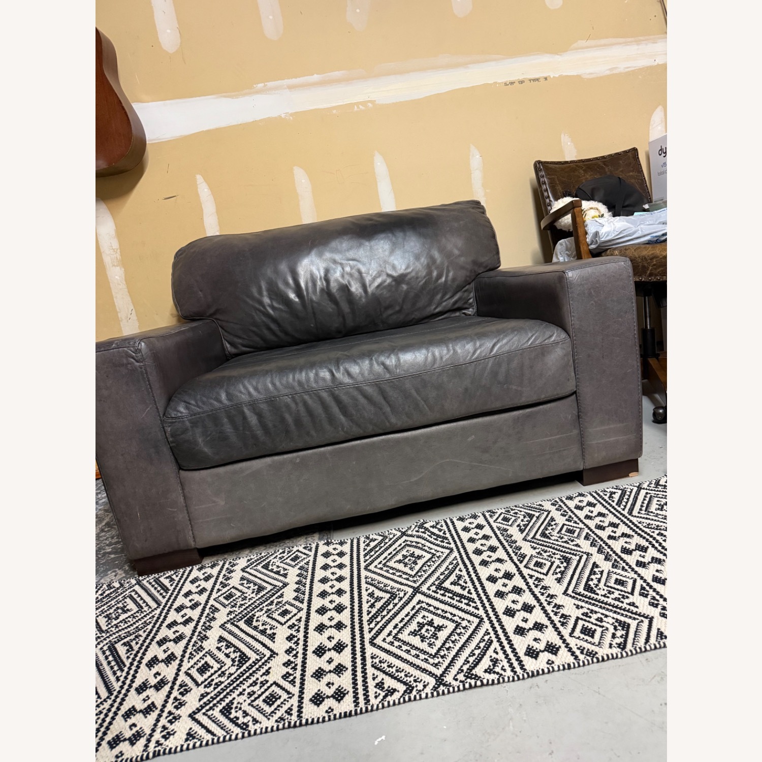 Soft Line Italy Ravella Leather Maxi Chair - image-8