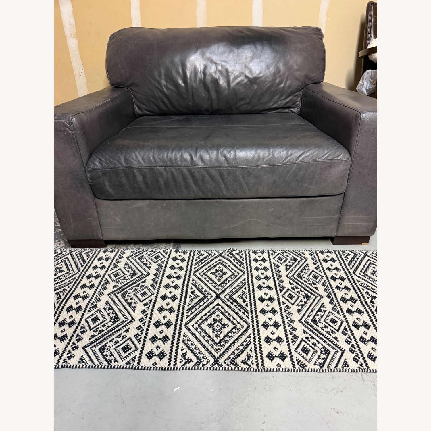 Soft Line Italy Ravella Leather Maxi Chair - image-4