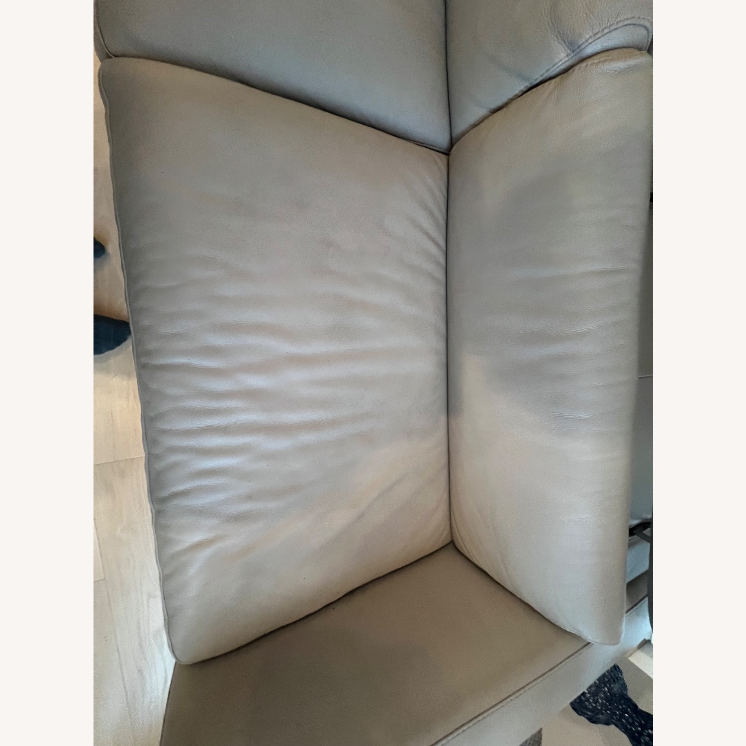 Natuzzi Light Gray Leather 3+ Seater Sofa - image-3