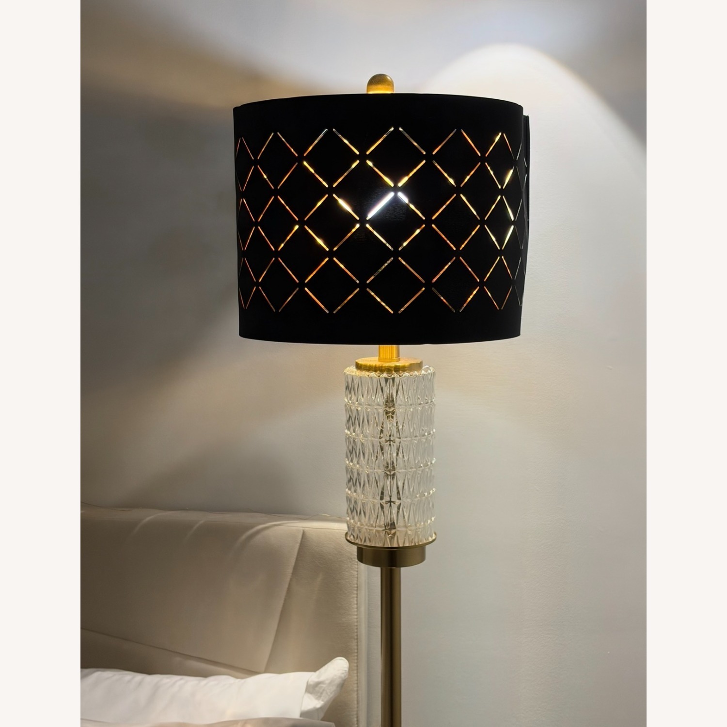 Black Metal Floor Lamp - image-3