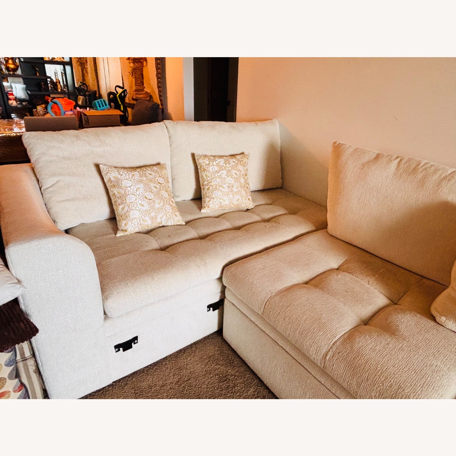 Rooms To Go 3 pcs Sectional Sleeper Set - image-5