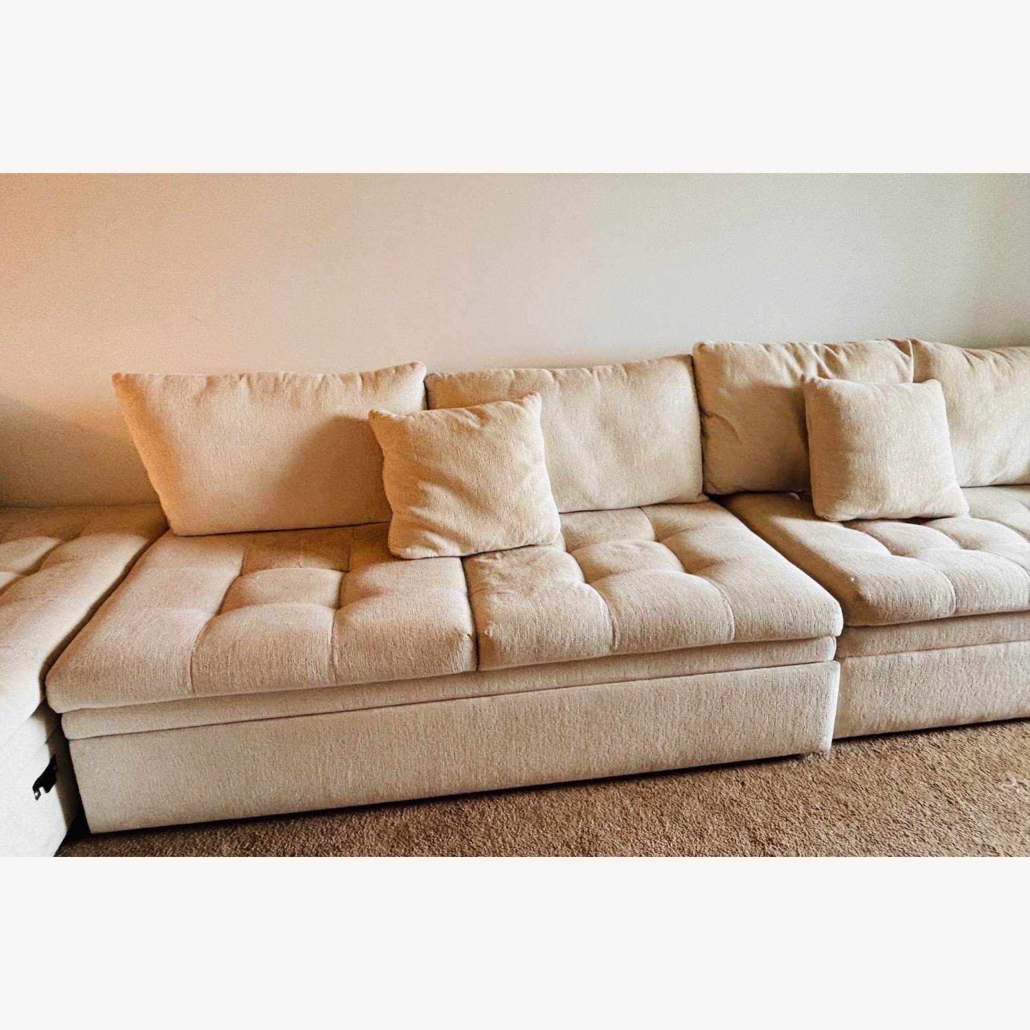 Rooms To Go 3 pcs Sectional Sleeper Set - image-4