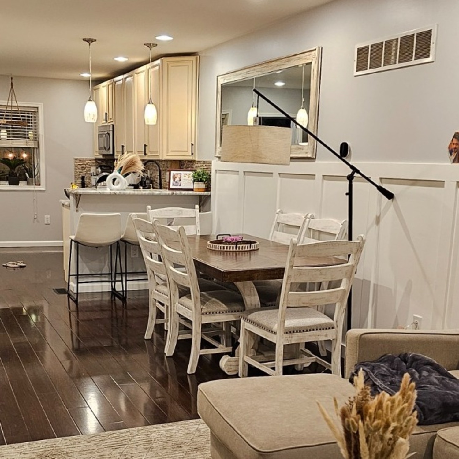 Ashley Valeback Dining Set - image-3