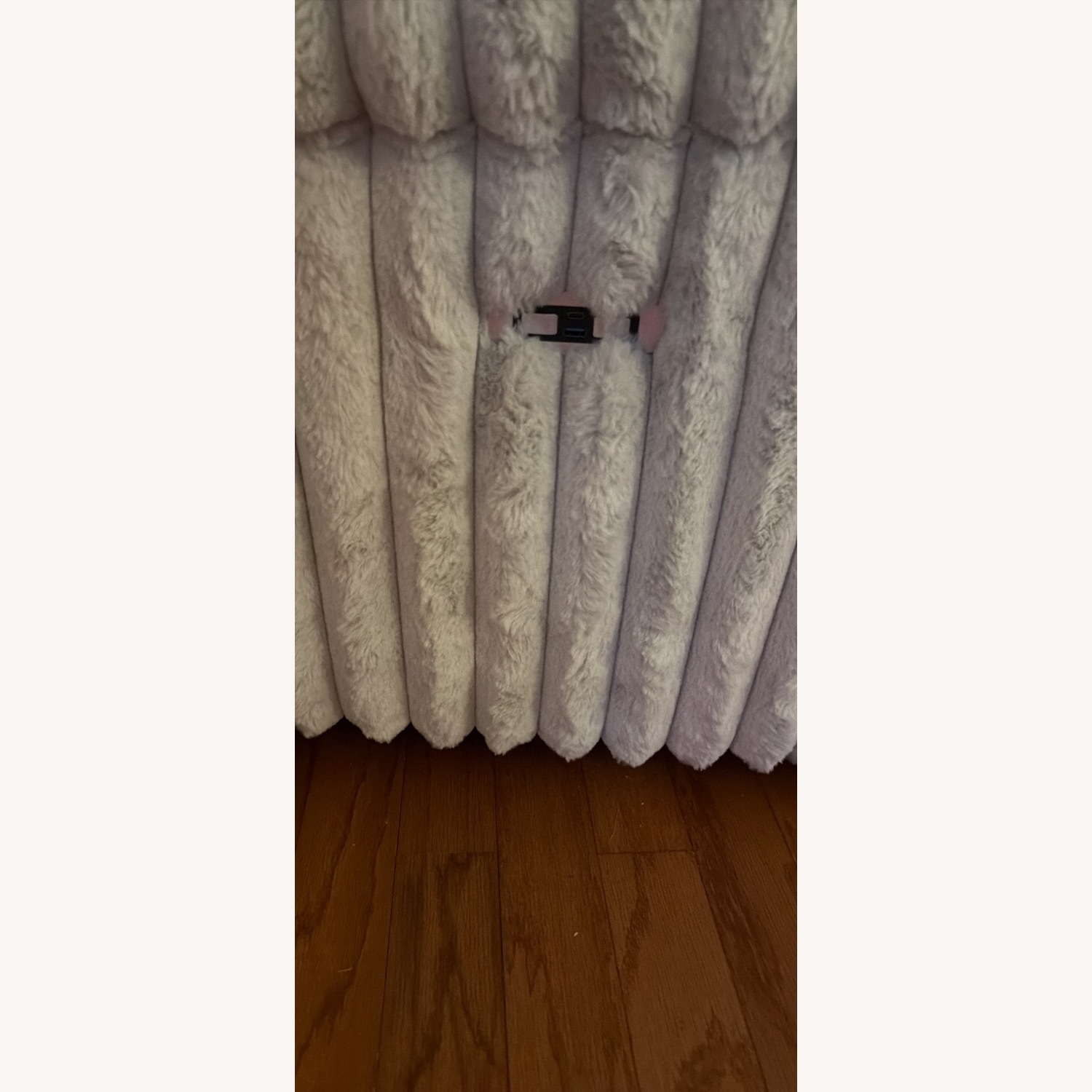 Ashley Furniture Rhines White 3+ Seater Sofa - image-2