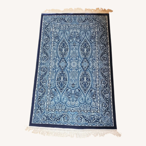 Used Traditional Turkish Bamboo Silk 2 X 3 Rug for sale on AptDeco